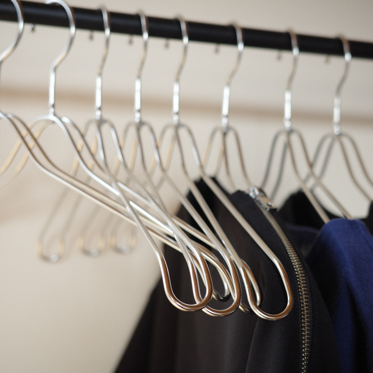 ステンレスのハンガー