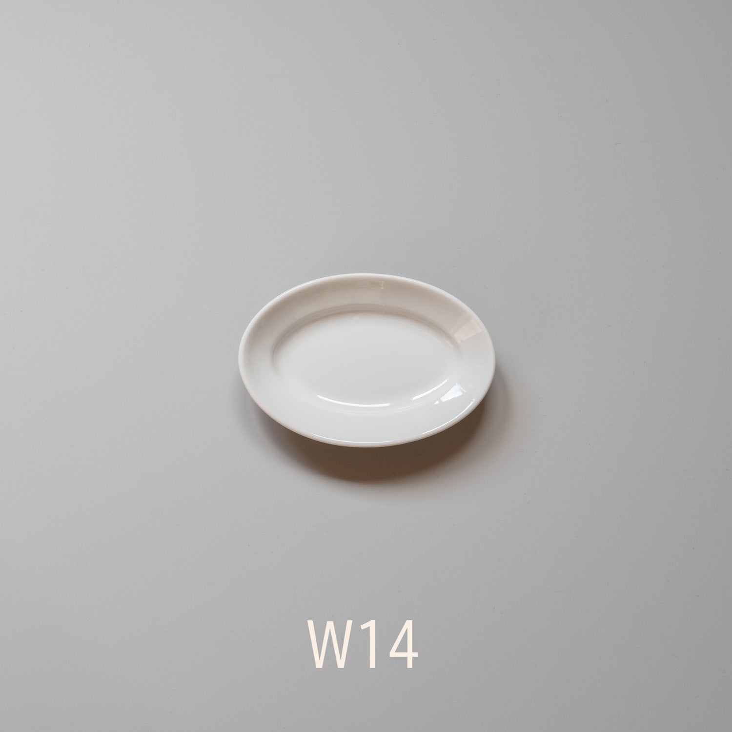 あのオーバルプレートW14
