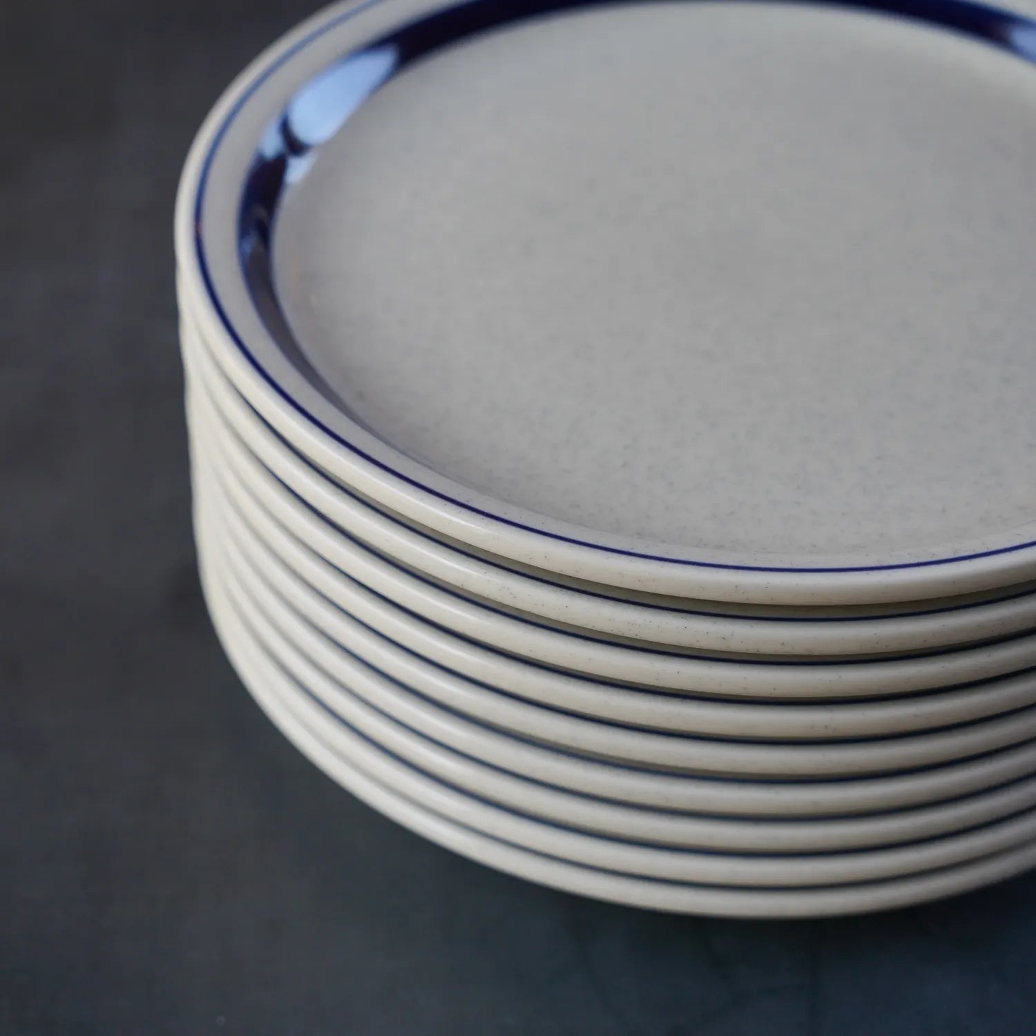 ビストロプレートのスタッキング