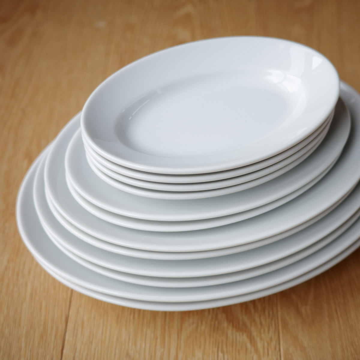 オーバルプレート